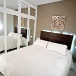 Brisas De * نيرخا